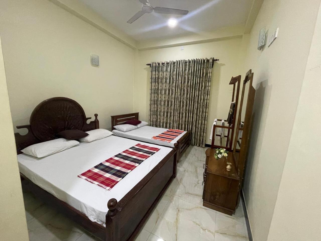House Of Richness Hotel เนกอมโบ ภายนอก รูปภาพ