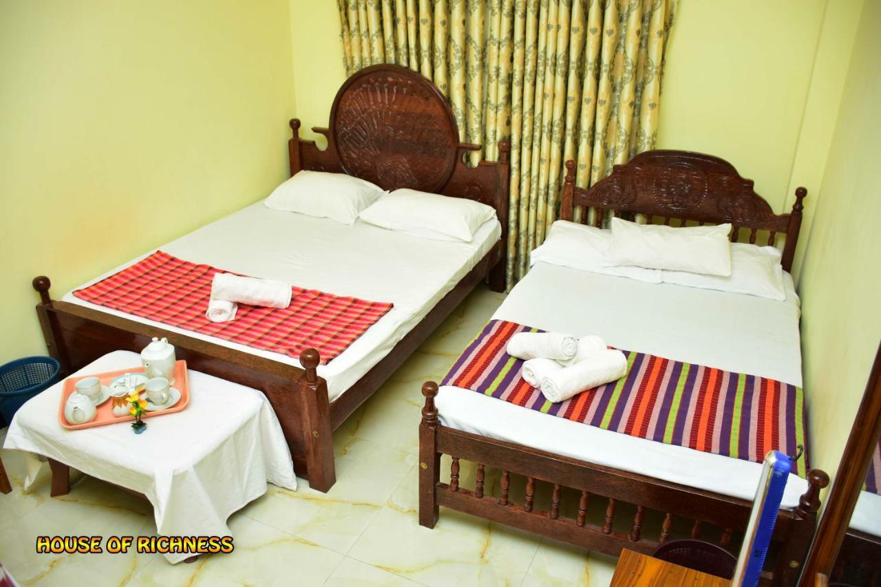 House Of Richness Hotel เนกอมโบ ภายนอก รูปภาพ