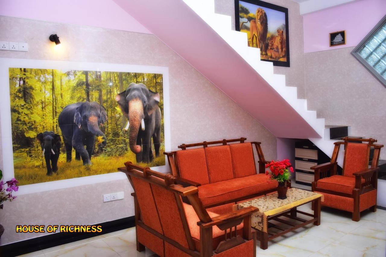 House Of Richness Hotel เนกอมโบ ภายนอก รูปภาพ